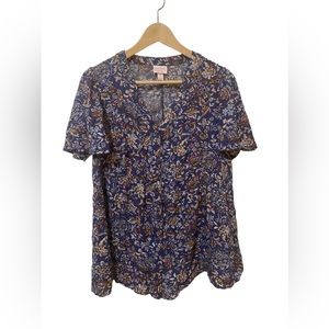 Floral blouse by Ingrid & Isabel - Like New!